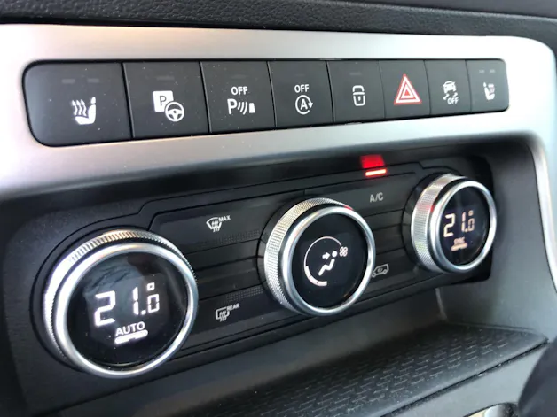 Mercedes-Benz T-Klasse 180D Style Automat
