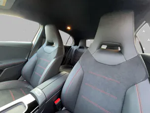 Mercedes-Benz A 180 7G-DCT