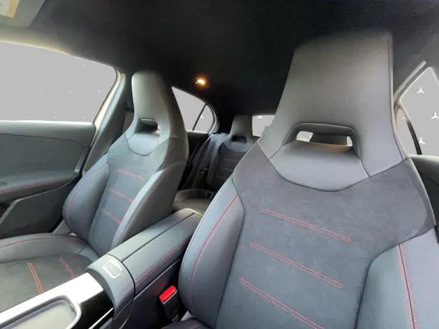 Mercedes-Benz A 180 7G-DCT