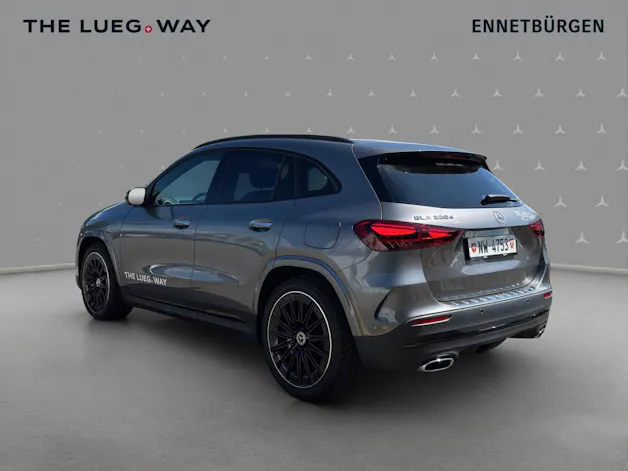 Mercedes-Benz GLA 220d 4Matic 8G-DCT