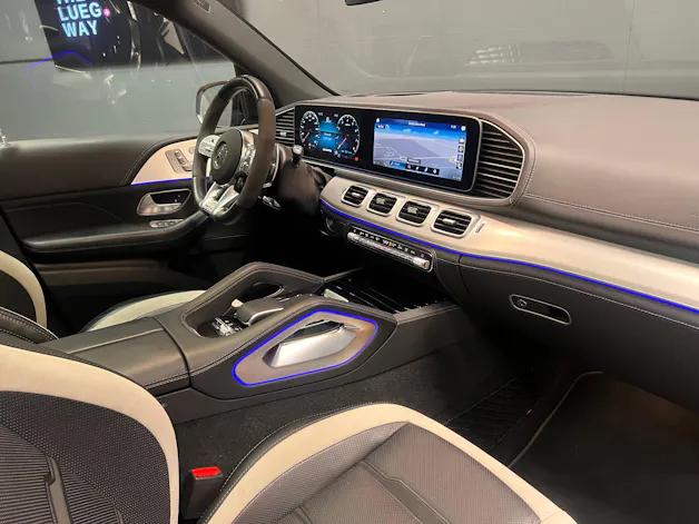 Mercedes-Benz GLE 63 S AMG 4M+ / DISTRONIC / 360 Grad Kamera / Soundsystem / Multibeam LED