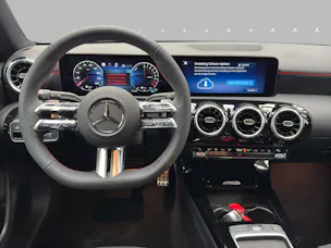 Mercedes-Benz A 250 e EQ Star 8G-DCT