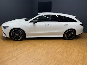 Mercedes-Benz CLA 250 4M - SB - AMG / DISTRONIC / Rückfahrkamera / Memory / Multibeam LED