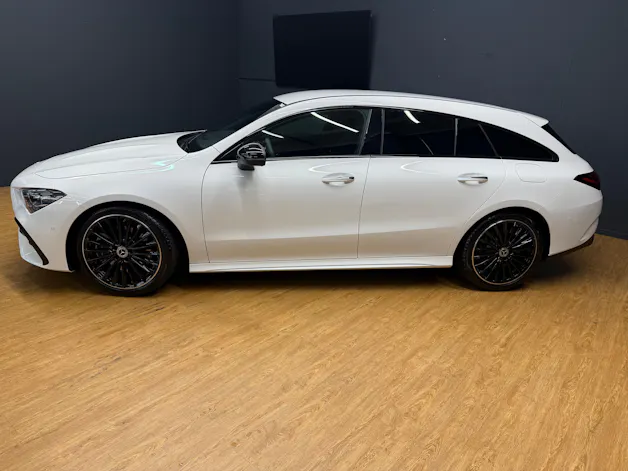 Mercedes-Benz CLA 250 4M - SB - AMG / DISTRONIC / Rückfahrkamera / Memory / Multibeam LED