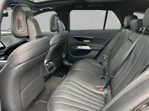 MERCEDES-BENZ E 300 de 4Matic AMG Line 9G-Tronic
