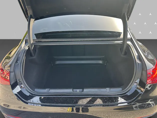 Mercedes-Benz EQE 350+