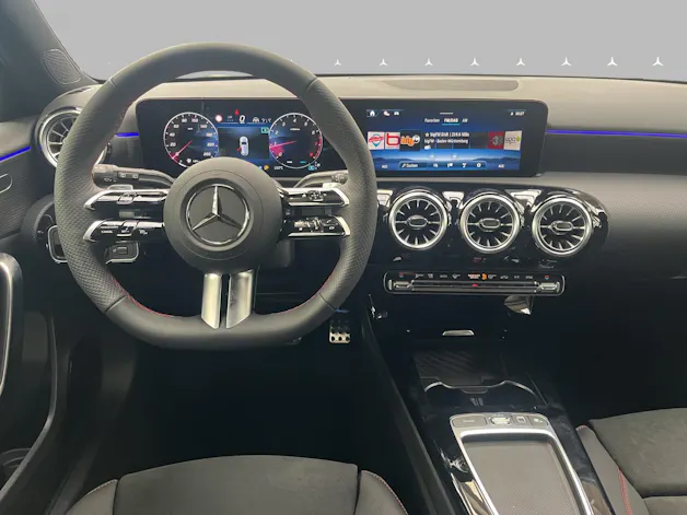 Mercedes-Benz A 220 4Matic 8G-DCT