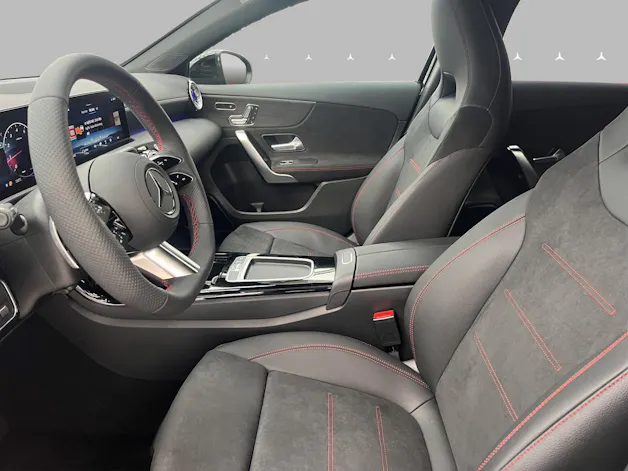 Mercedes-Benz A 220 4Matic 8G-DCT