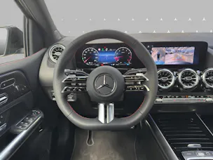 Mercedes-Benz B 200 7G-DCT