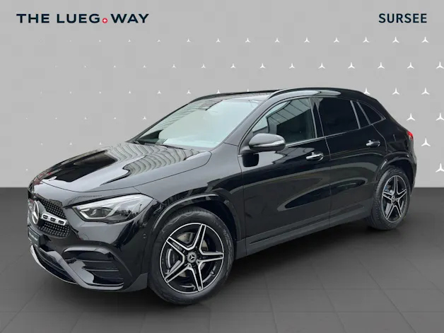 Mercedes-Benz GLA 180 7G-DCT