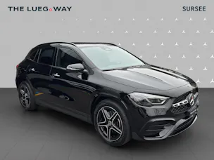 Mercedes-Benz GLA 180 7G-DCT