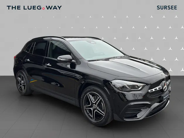 Mercedes-Benz GLA 180 7G-DCT