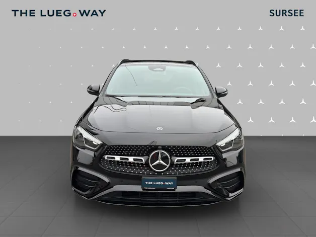 Mercedes-Benz GLA 180 7G-DCT