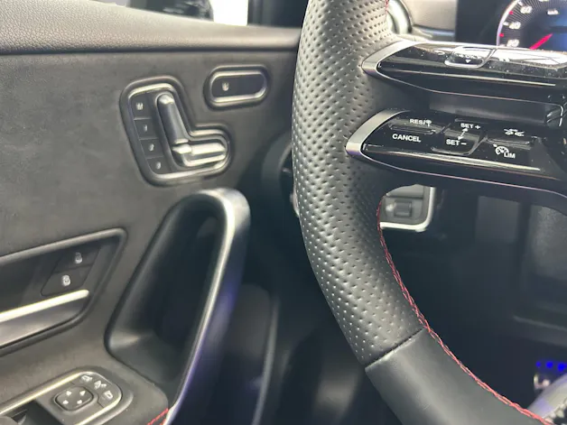 Mercedes-Benz A 220 4Matic 8G-DCT