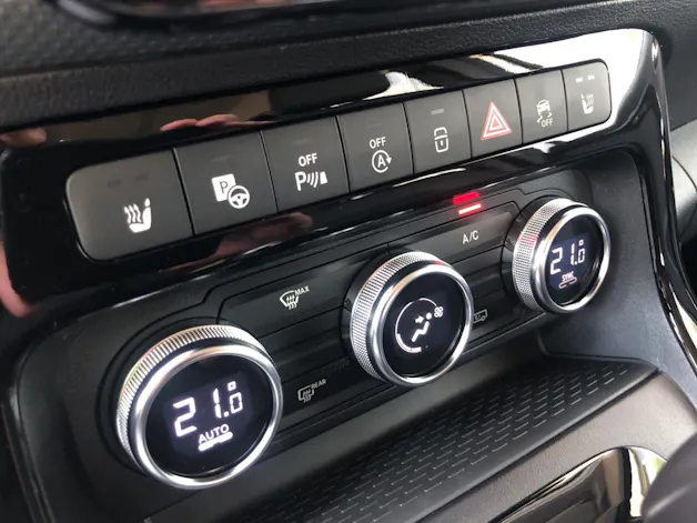 Mercedes-Benz T-Klasse 180D Style Automat