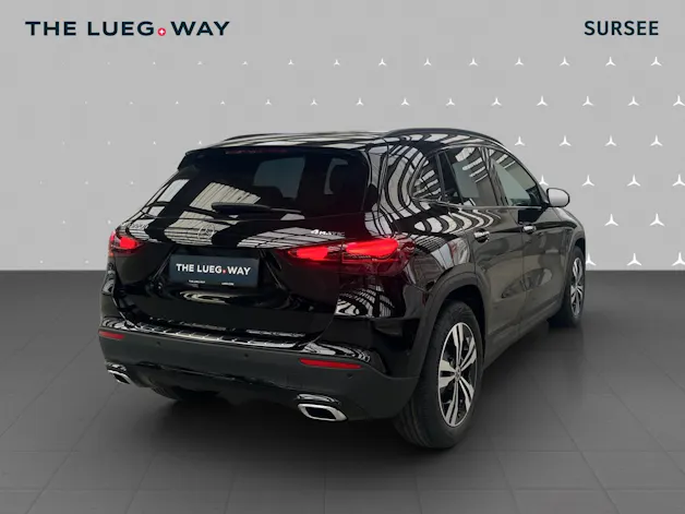 Mercedes-Benz GLA 220d 4Matic 8G-DCTSwiss Star