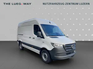 Mercedes-Benz eSprinter 320 KA S Pro