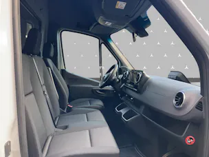 Mercedes-Benz eSprinter 320 KA S Pro