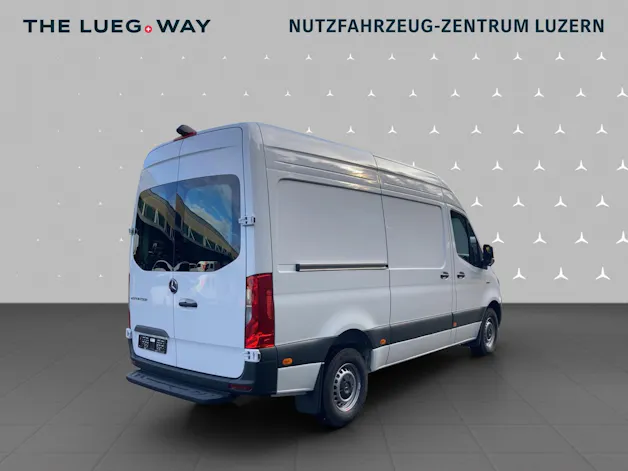 Mercedes-Benz eSprinter 320 KA S Pro