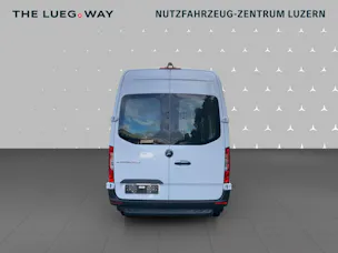 Mercedes-Benz eSprinter 320 KA S Pro