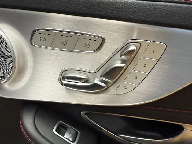 Mercedes-Benz C 43 4M - AMG - Cabrio / DISTRONIC / Head-Up Display / Sitzklima