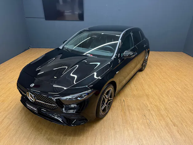 Mercedes-Benz A 250 e EQ Star / DISTRONIC / 360 Grad Kamera / Multibeam LED / Spiegel-Paket