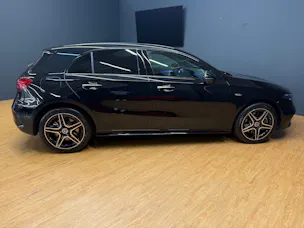 Mercedes-Benz A 250 e EQ Star / DISTRONIC / 360 Grad Kamera / Multibeam LED / Spiegel-Paket