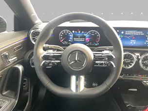 Mercedes-Benz CLA Shooting Brake 200 7G-DCT