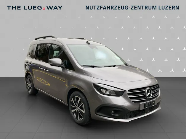 Mercedes-Benz T-Klasse 180D Style Automat