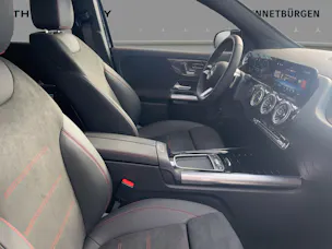 Mercedes-Benz GLA 200 7G-DCT