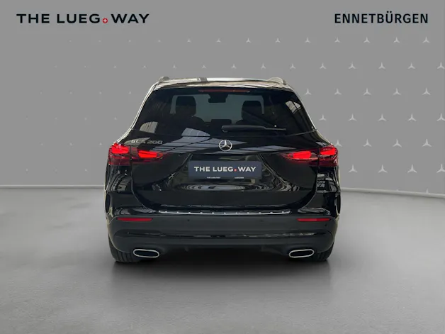 Mercedes-Benz GLA 200 7G-DCT