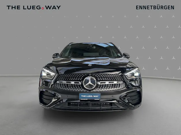 Mercedes-Benz GLA 200 7G-DCT