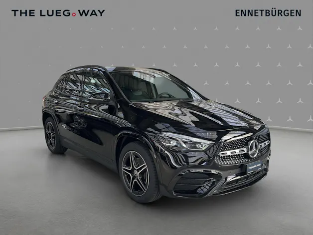 Mercedes-Benz GLA 200 7G-DCT