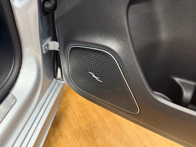 Mercedes-Benz A 220 4M - AMG / DISTRONIC / 360 Grad Kamera / Leder-Paket / Winter-Paket / Night-Paket