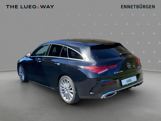 Mercedes-Benz CLA Shooting Brake 250 4Matic 7G-DCT AMG Line