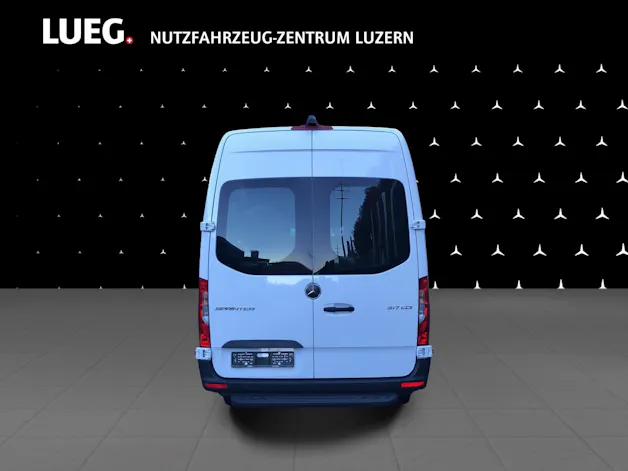 Mercedes-Benz Sprinter 317 CDI KA Lang 9G-TRONIC