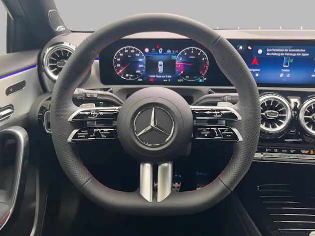 Mercedes-Benz A 200 7G-DCT