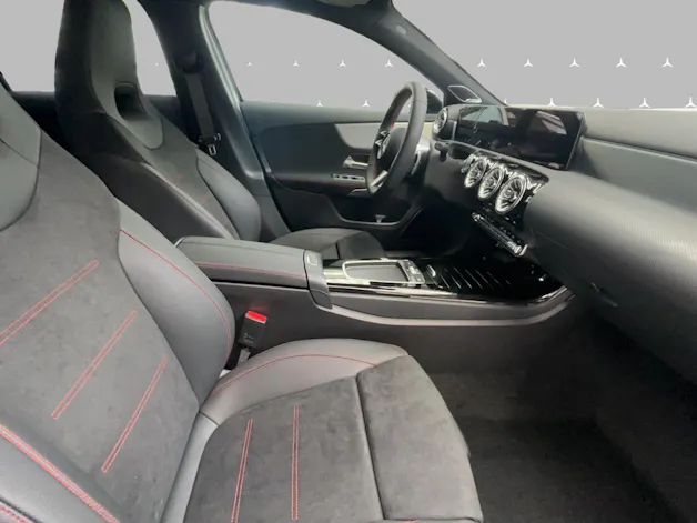 Mercedes-Benz A 200 7G-DCT