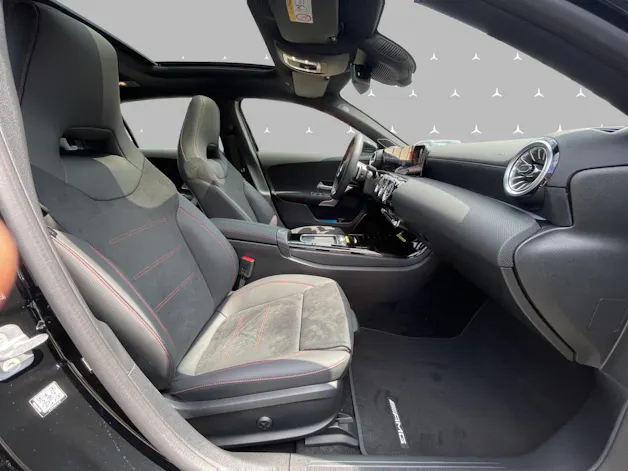Mercedes-Benz A 220 4Matic 8G-DCT