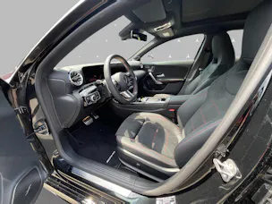 Mercedes-Benz A 220 4Matic 8G-DCT