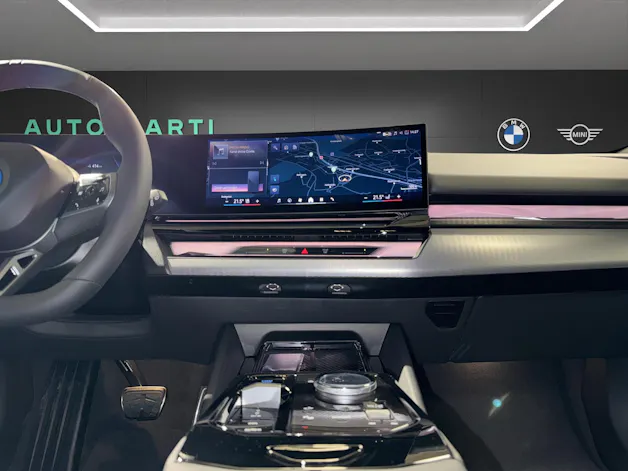 BMW i5 eDrive40 Touring
