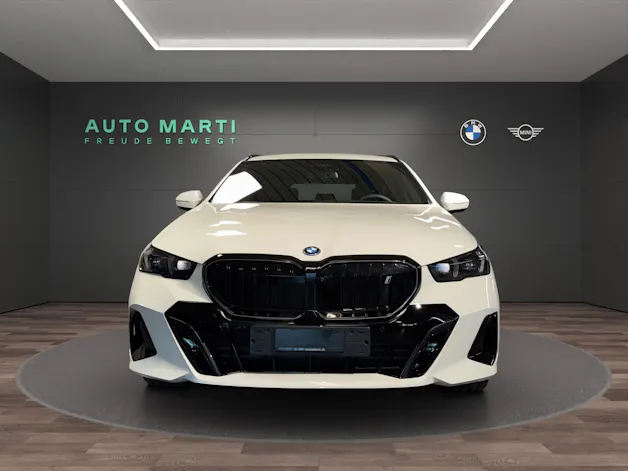 BMW i5 eDrive40 Touring
