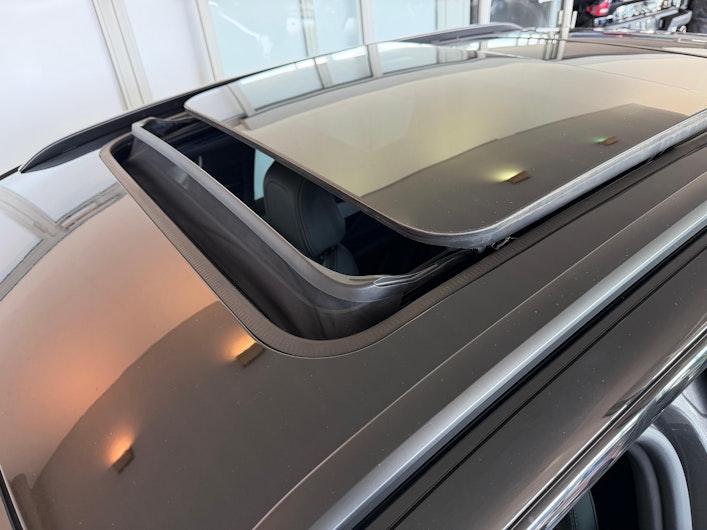 Vehicle image PEUGEOT 3008