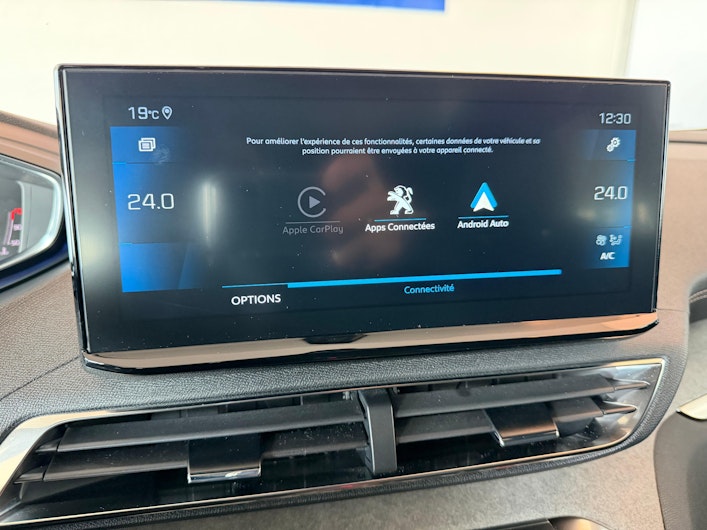 Vehicle image PEUGEOT 3008