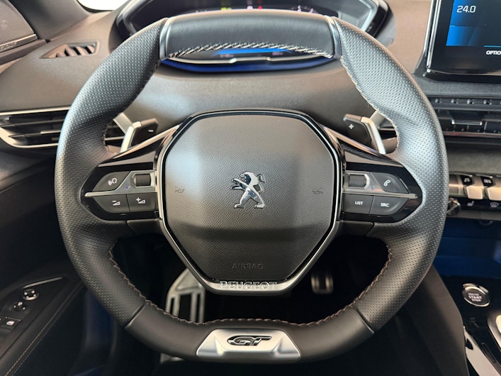 Vehicle image PEUGEOT 3008