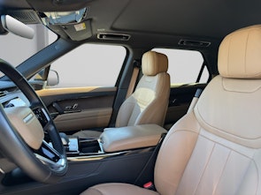 Vehicle image LAND ROVER Range Rover Sport 3.0 I6 250 SE