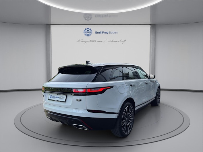 Vehicle image LAND ROVER RANGE ROVER VELAR