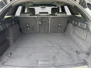 Vehicle image LAND ROVER Range Rover Velar 3.0 I6 R-Dynamic SE