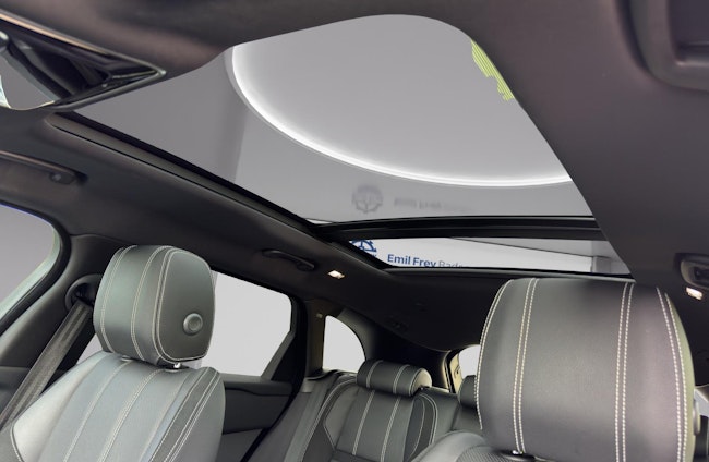 Vehicle image 16 Vehicle image 16