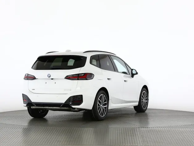 BMW 230e xDrive Active Tourer